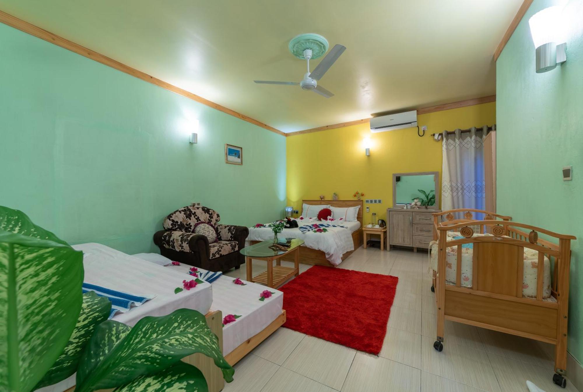 Olhumathi View Inn Ukulhas Екстериор снимка